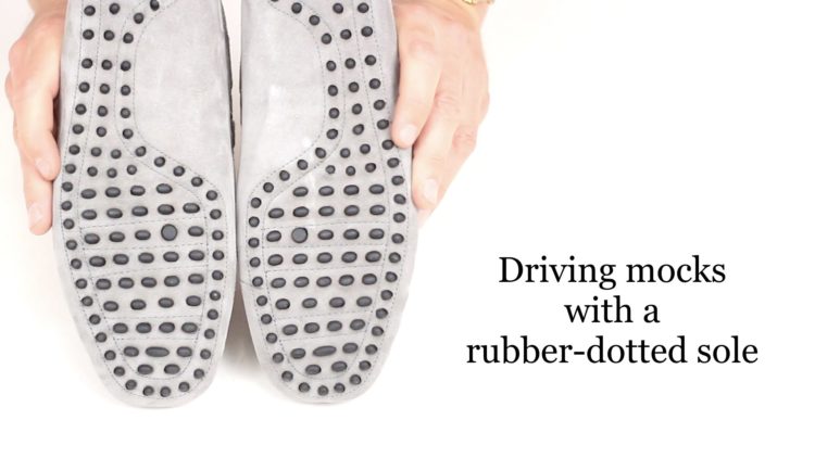 049 Rubber-dotted sole on driving mocs